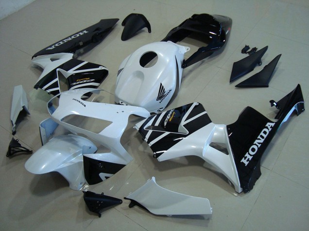 Buy 2003-2004 White Black Honda CBR600RR Motorcylce Fairings Buy 2003-2004 White Black Honda CBR600RR Motorcylce Fairings